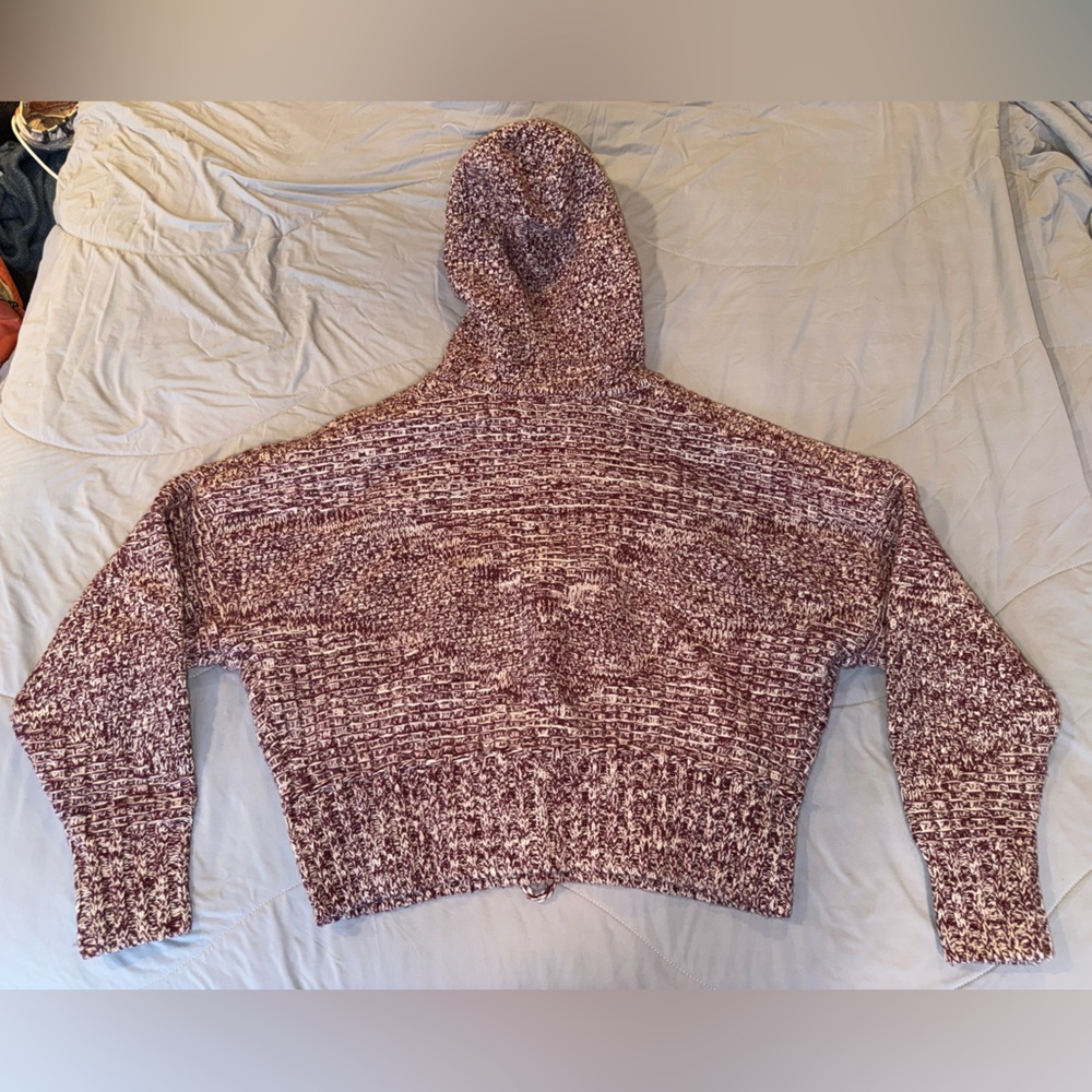 Women's NWOT Designer Purple/Burgundy Hooded Wool Pullover Sweater - Picture 7 of 11